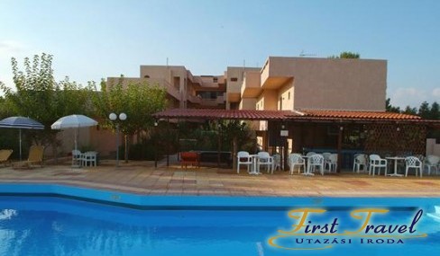 Irene Hotel 00