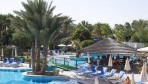 GoldenBay02-medence2.jpg