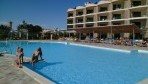 Samaka Beach Hotel 00