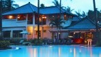 Jayakarta Bali Hotel 02-medence7