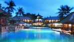 Jayakarta Bali Hotel 02-medence8