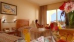 Royal Grand Azur 04-szoba.jpg