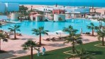 Sofitel02-medence