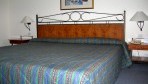 GoldenTulip09-suite