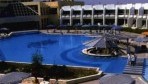 Hilton Resort Front 02-medence.jpg