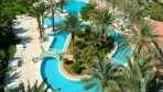 Riadh Palms 02-medence.jpg