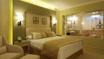 Premier Romance Hotel 04-szoba2.jpg