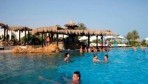 Regency Plaza Resort 02-medence.jpg