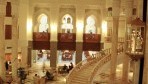 Hotel Amir Palace 04-hall1.jpg