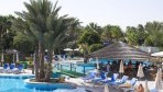 GoldenBay02-medence2.jpg