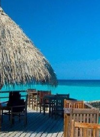 Makunudu Island ****
