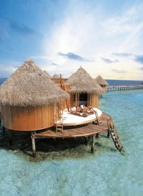 Nika Island Resort****