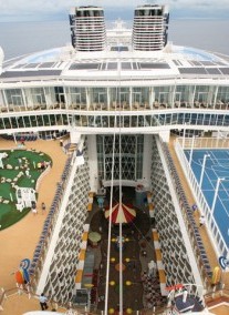 7 éjszaka hajóút Hajótársaság: Royal Caribbean Cruise Hajó neve: Allure of the Seas Útvonal: Fort Lauderdale-Philipsburg-San Juan-Labadee-Fort Lauderdale