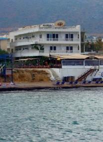 Zorbas Hotel **