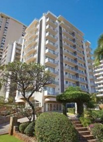 Coconut Waikiki *** Coconut Waikiki ***