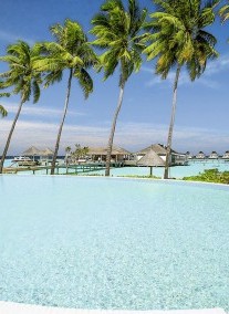 Centara Grand Island ****