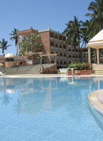 Sun N Sand Beach*****